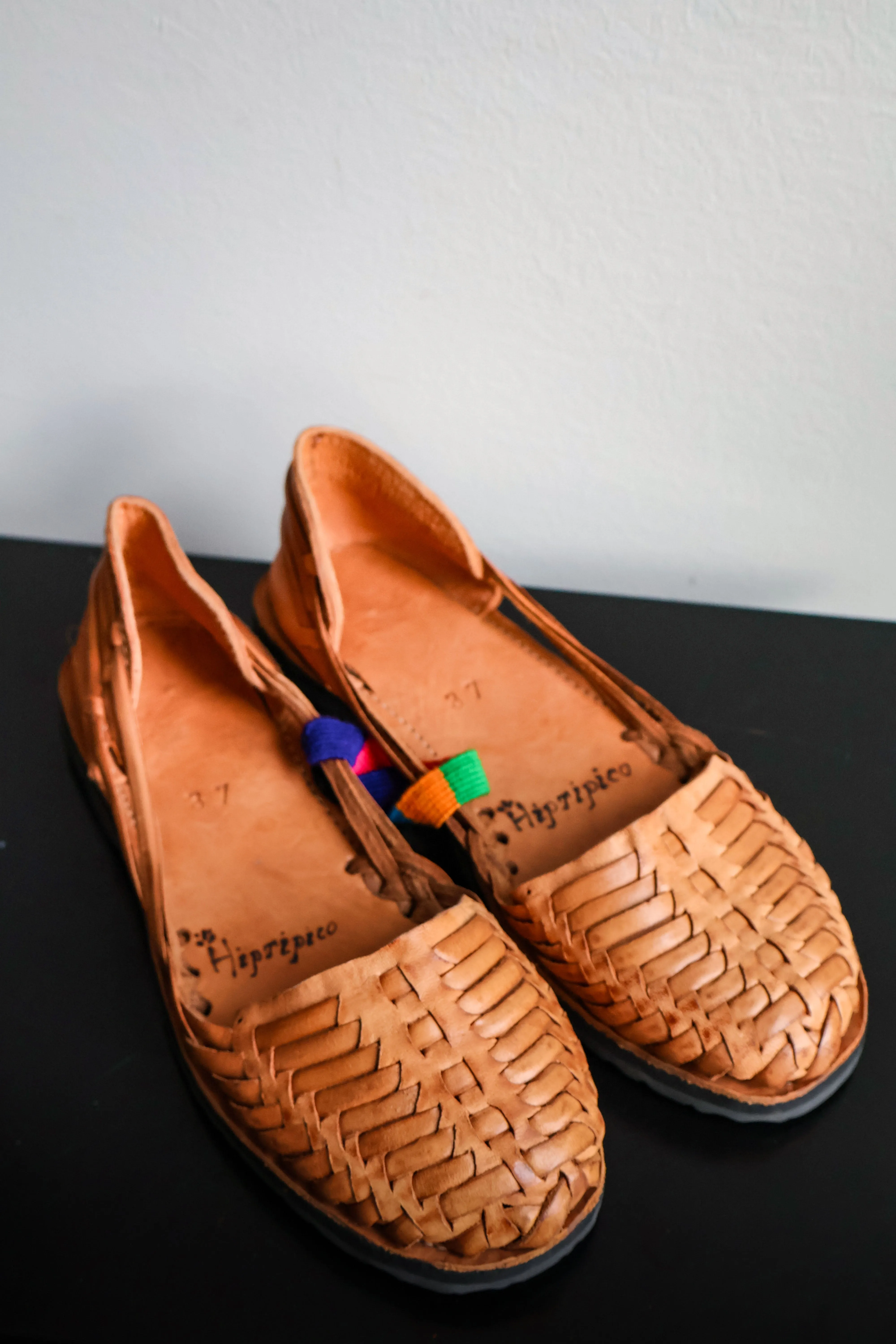 🥥 Hiptipico Huarache Shoes - Size 37
