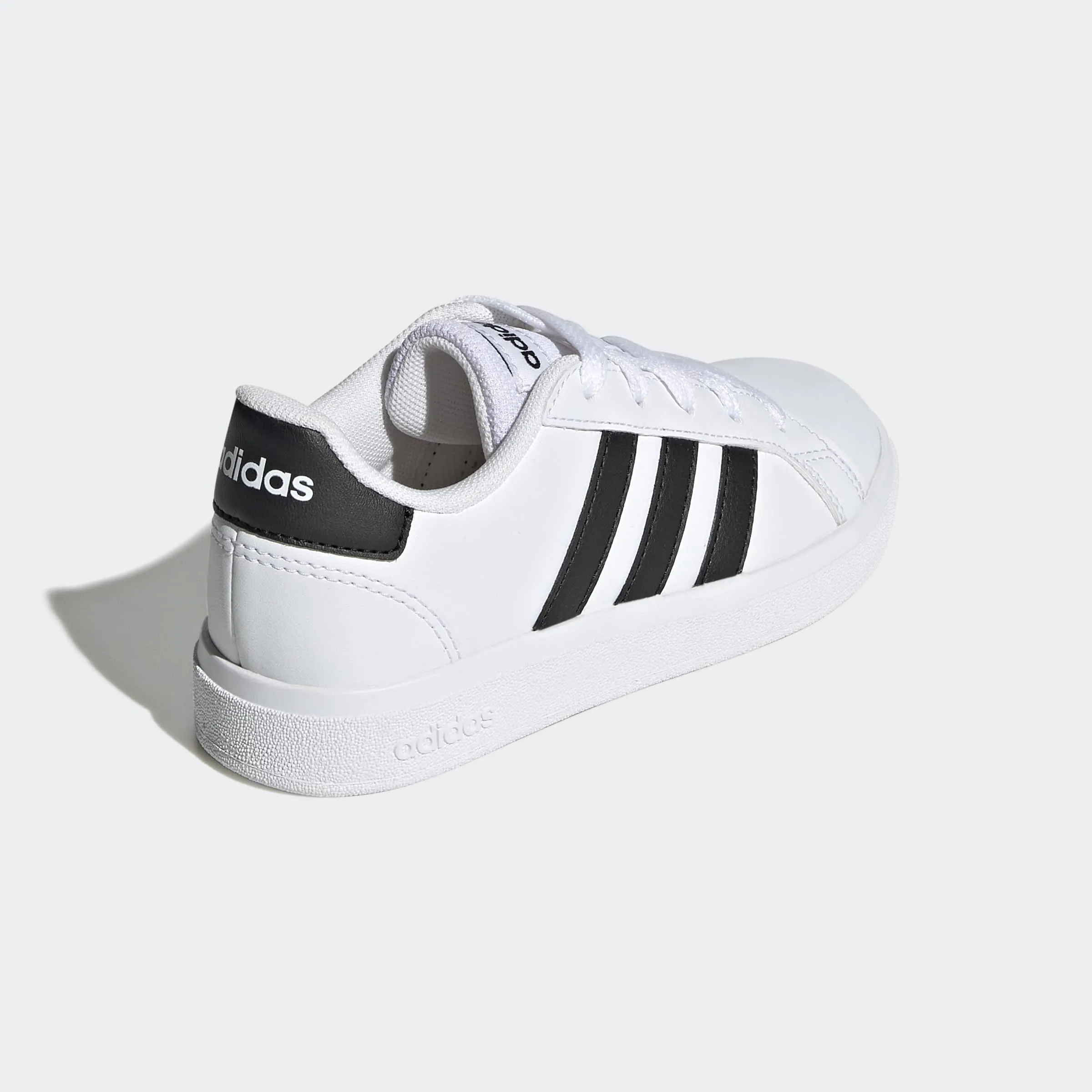 adidas Grand Court Lifestyle Tennis Lace-Up Shoes, Zapatillas Unisex niños, Cloud White Core Black Core Black, 40 EU