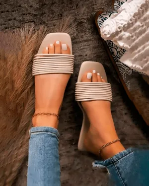 AKILA BEIGE