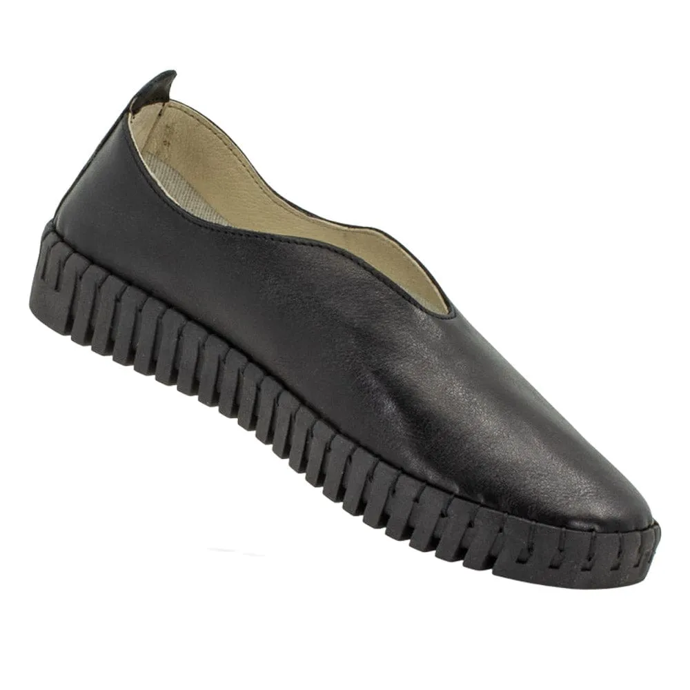Ateliers Women's Bindi Slip Ons- Black