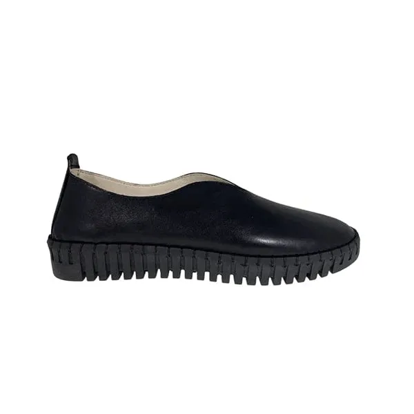 Ateliers Women's Bindi Slip Ons- Black
