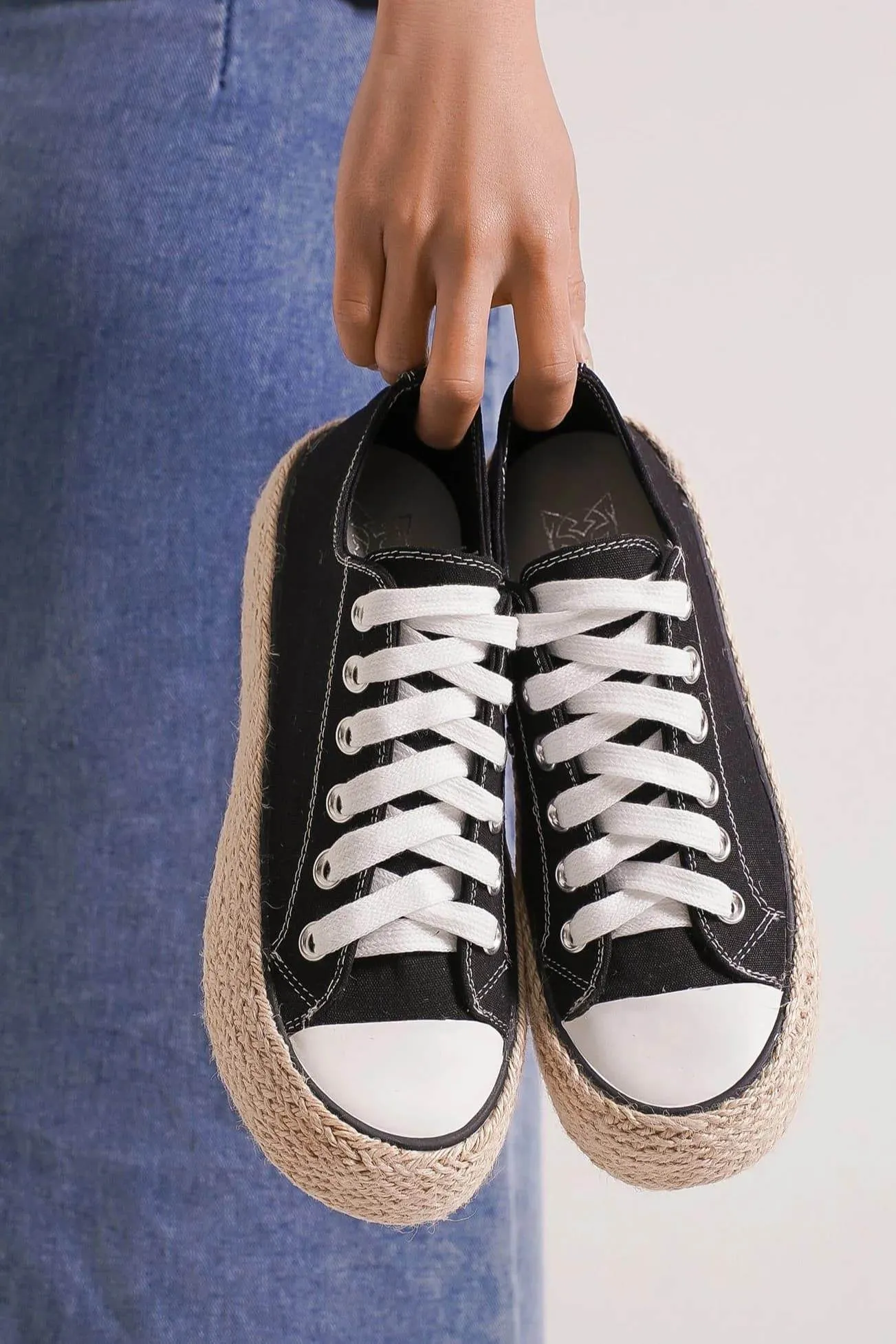 Beast Fashion Lace Up Woven Espadrille Sole Sneakers In Black