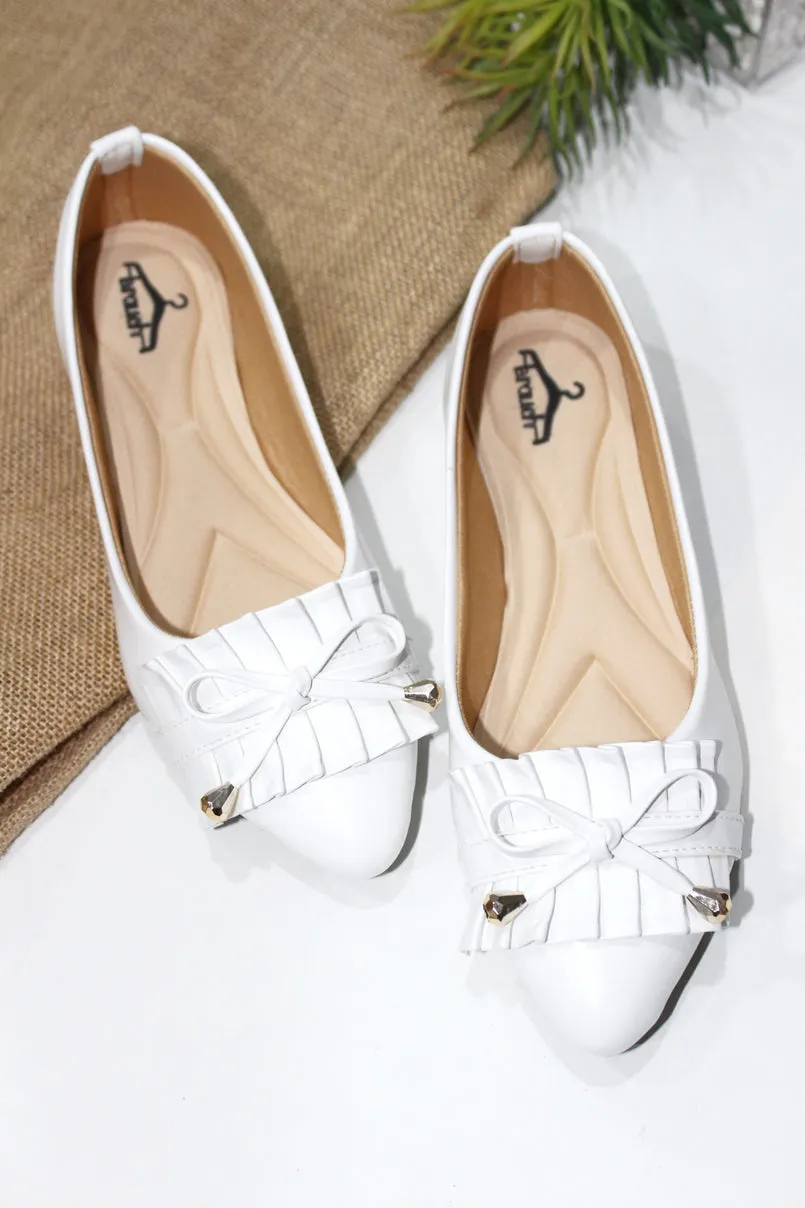 Brauch White Frill Bow Ballarines