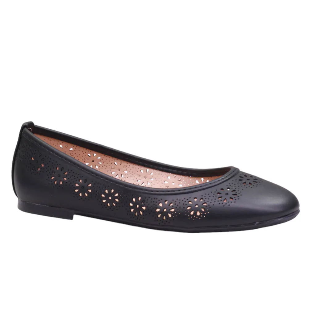 Flats para dama de corte con perforaciones y punta redonda