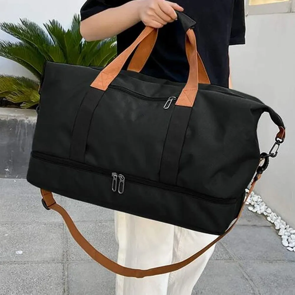 Large Capacity Travel Bag Duffel Bag with Wet and Dry Compartments Black