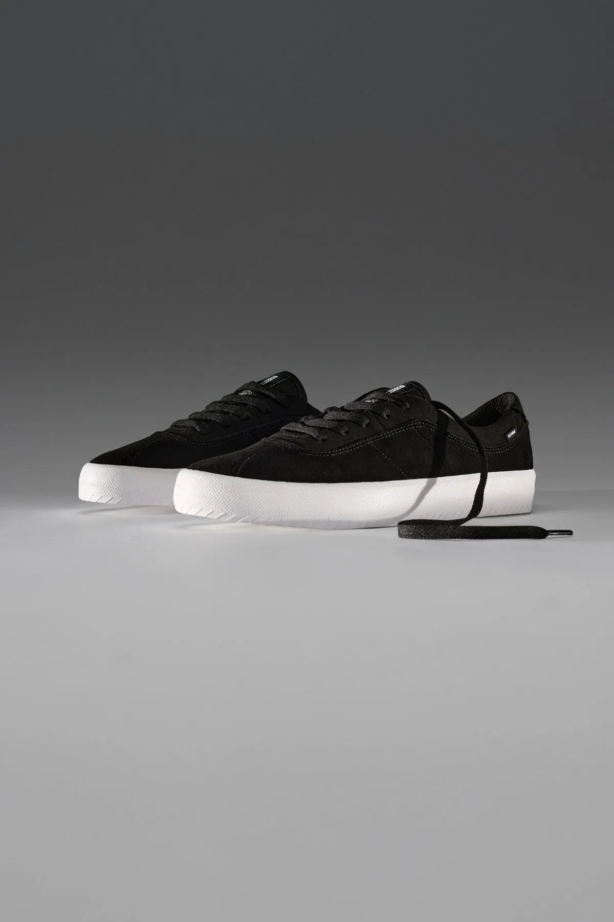 Melbek - Black/White - Shoes