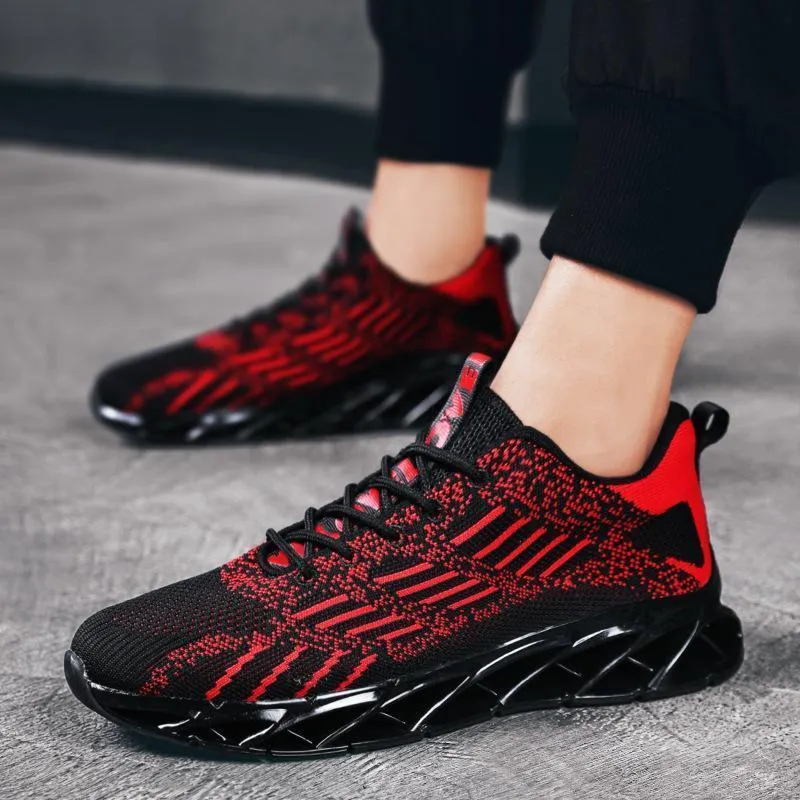 Mesh Travel Flying Woven Blade Mesn's Sneakers
