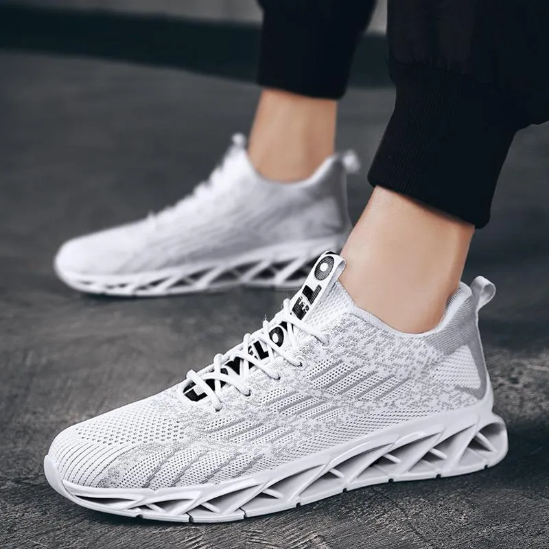 Mesh Travel Flying Woven Blade Mesn's Sneakers