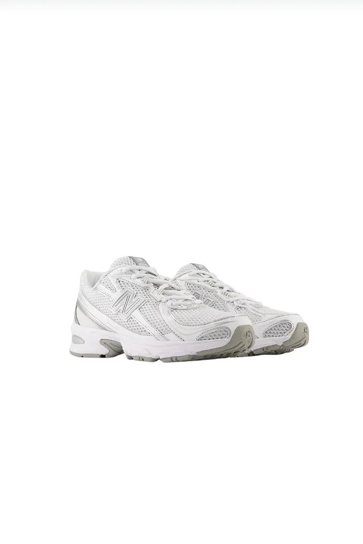 New Balance U740WM2 Sneaker- White/ Silver Metallic