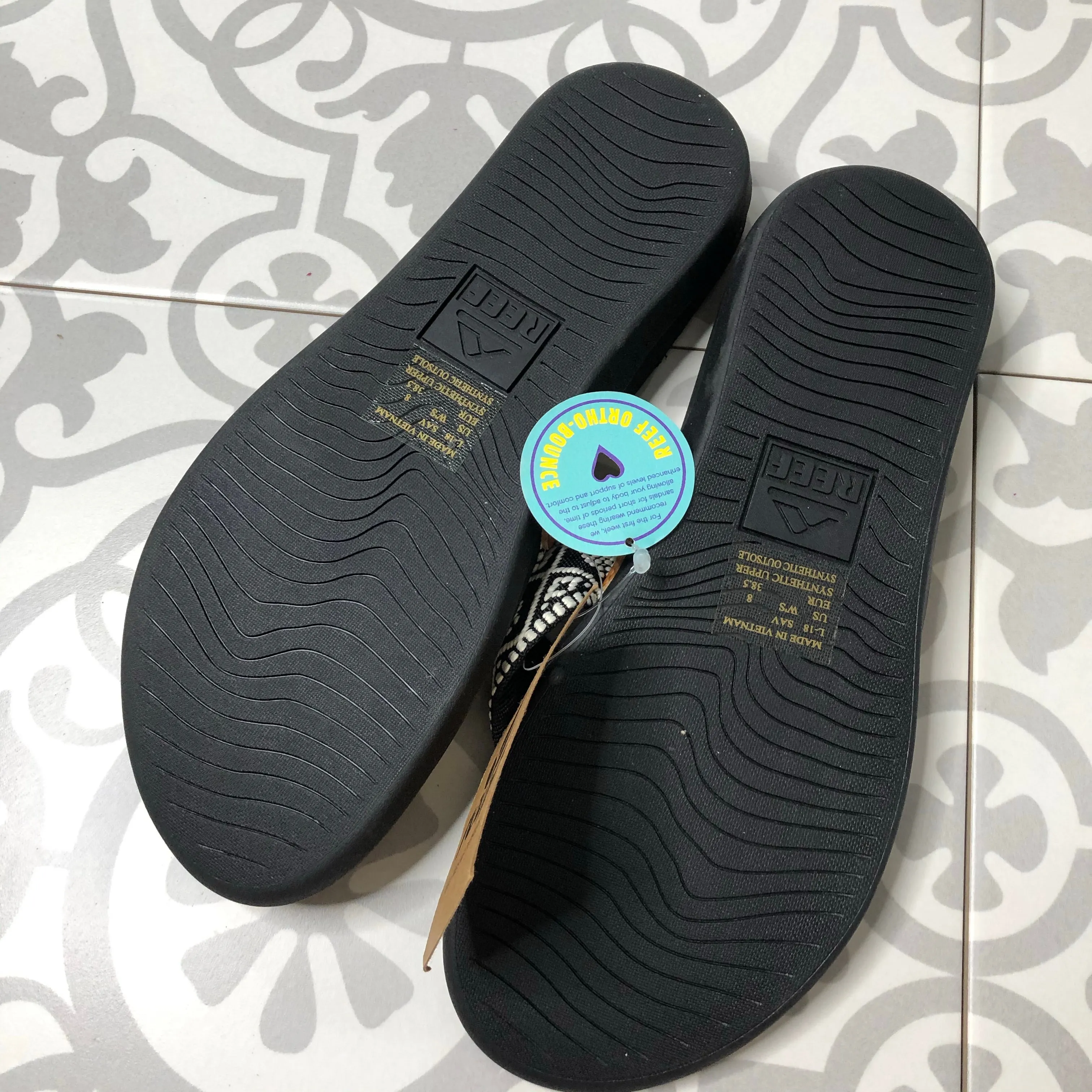 Reef Ortho Bounce Woven Sandals NWT 8