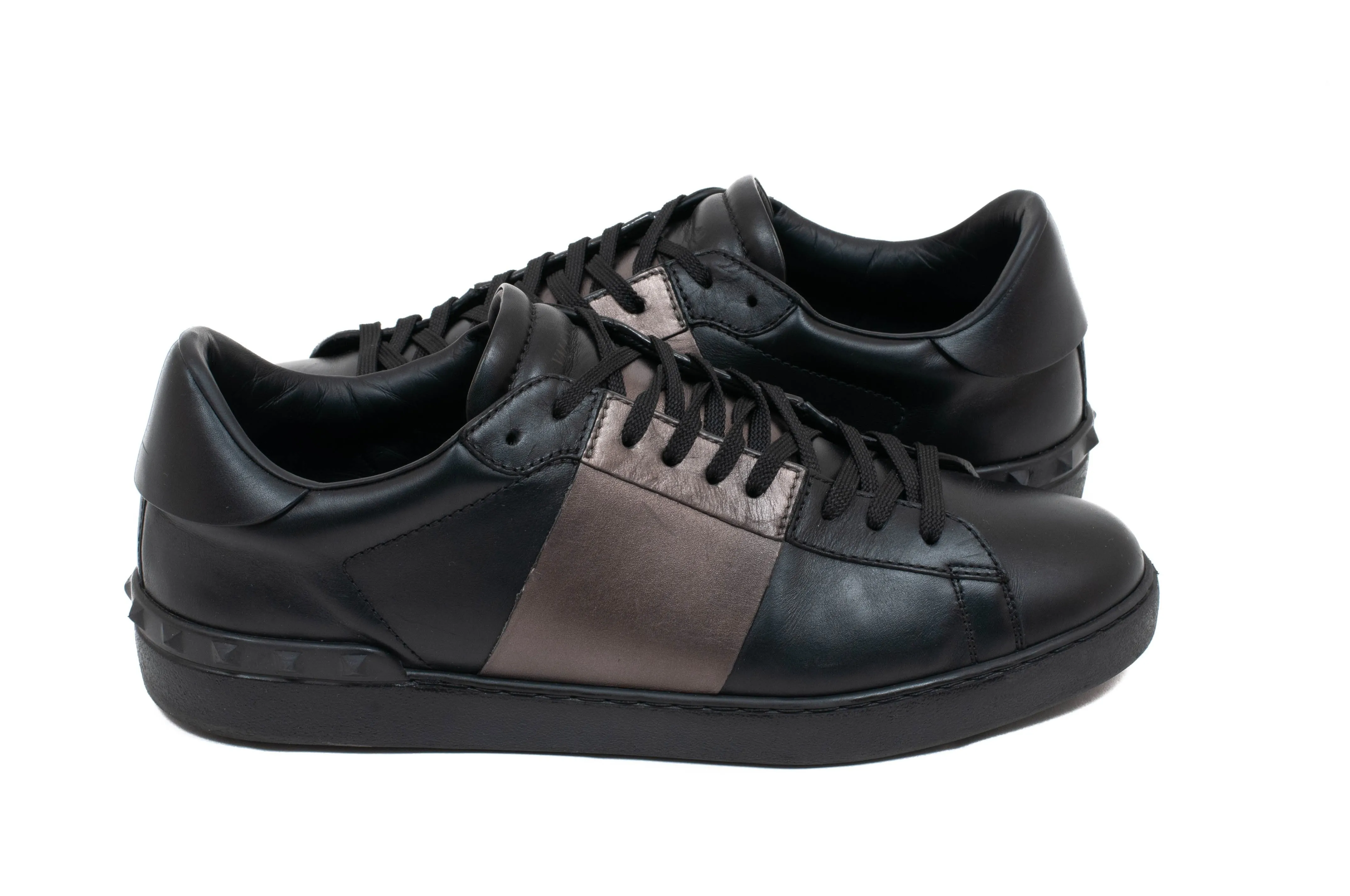 Rockstud Low Tops