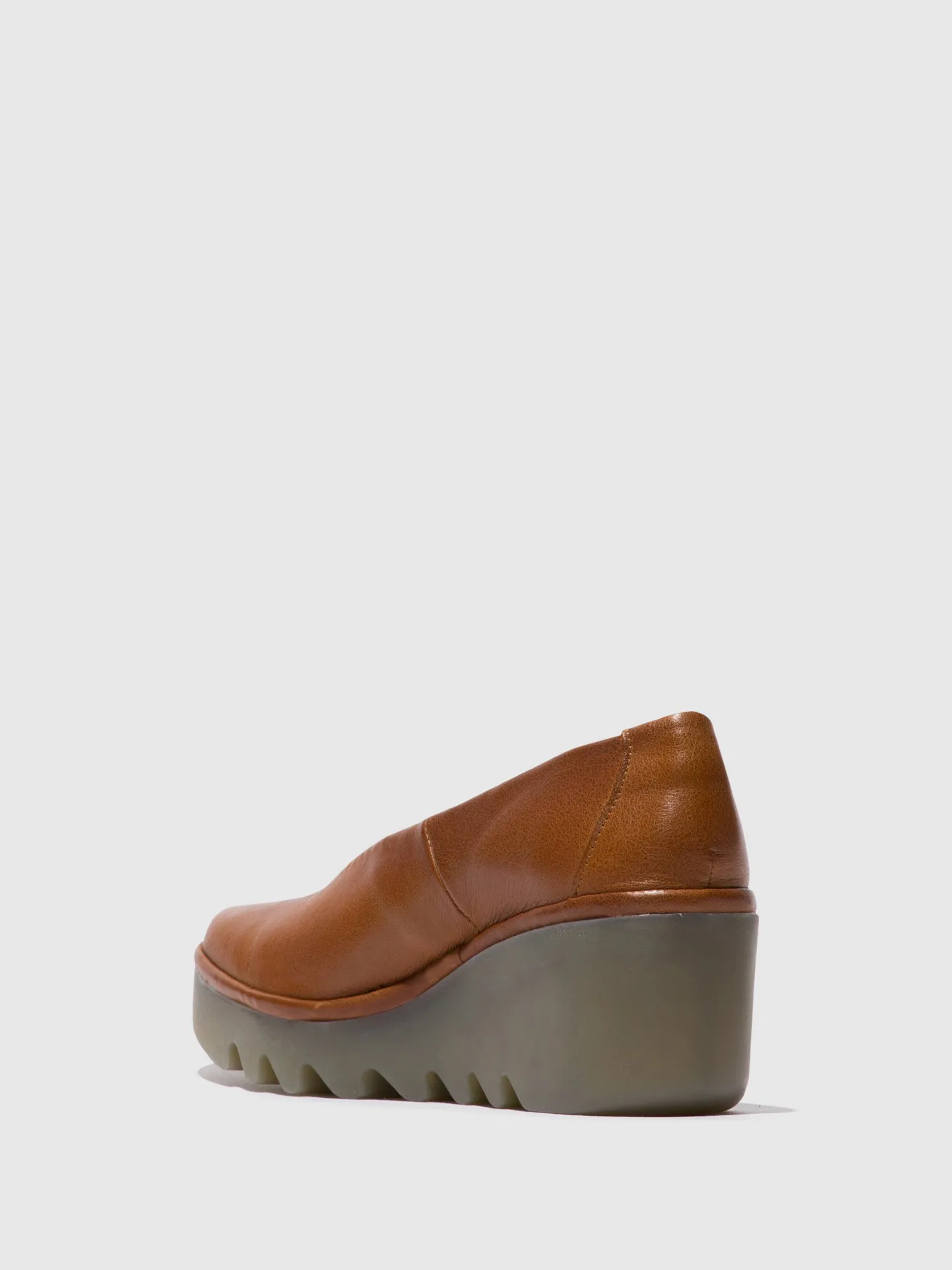 Slip-on Shoes BESO246FLY TAN