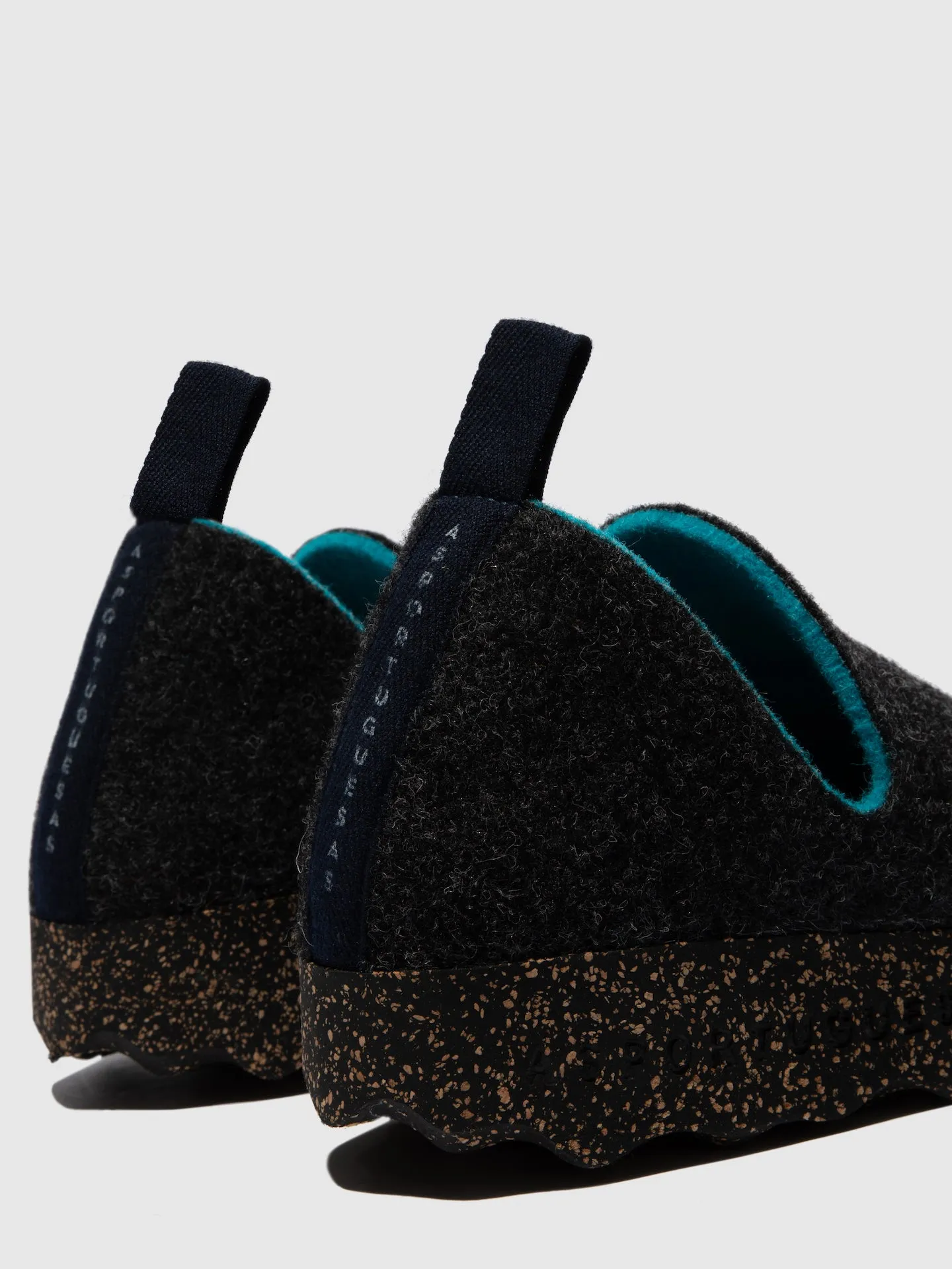 Slip-on Shoes CITY Anthracite
