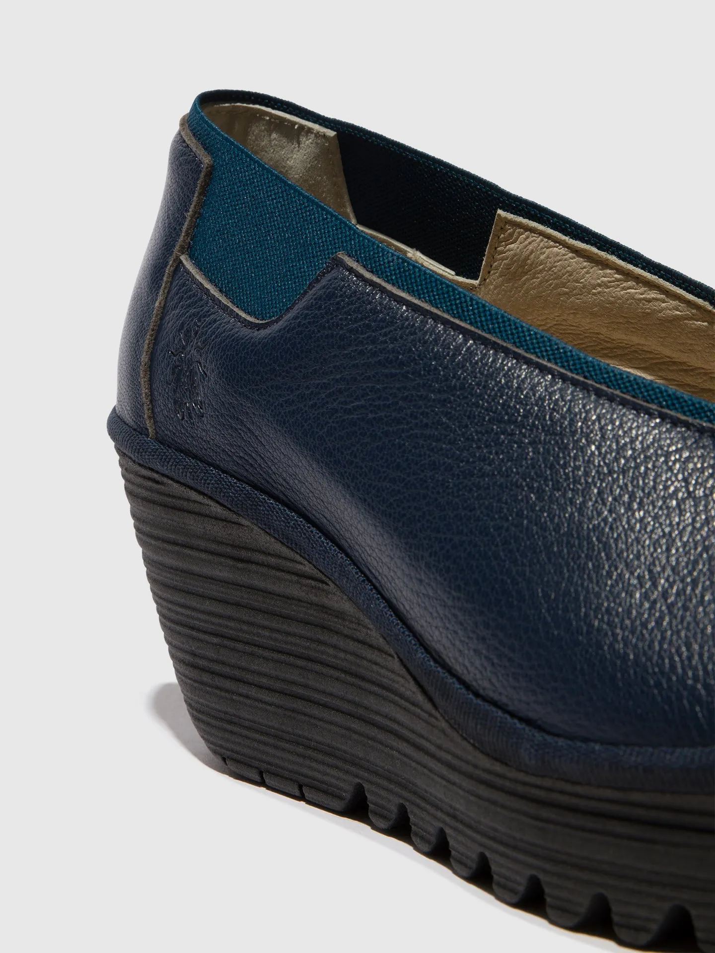 Slip-on Shoes YOZA438FLY OCEAN