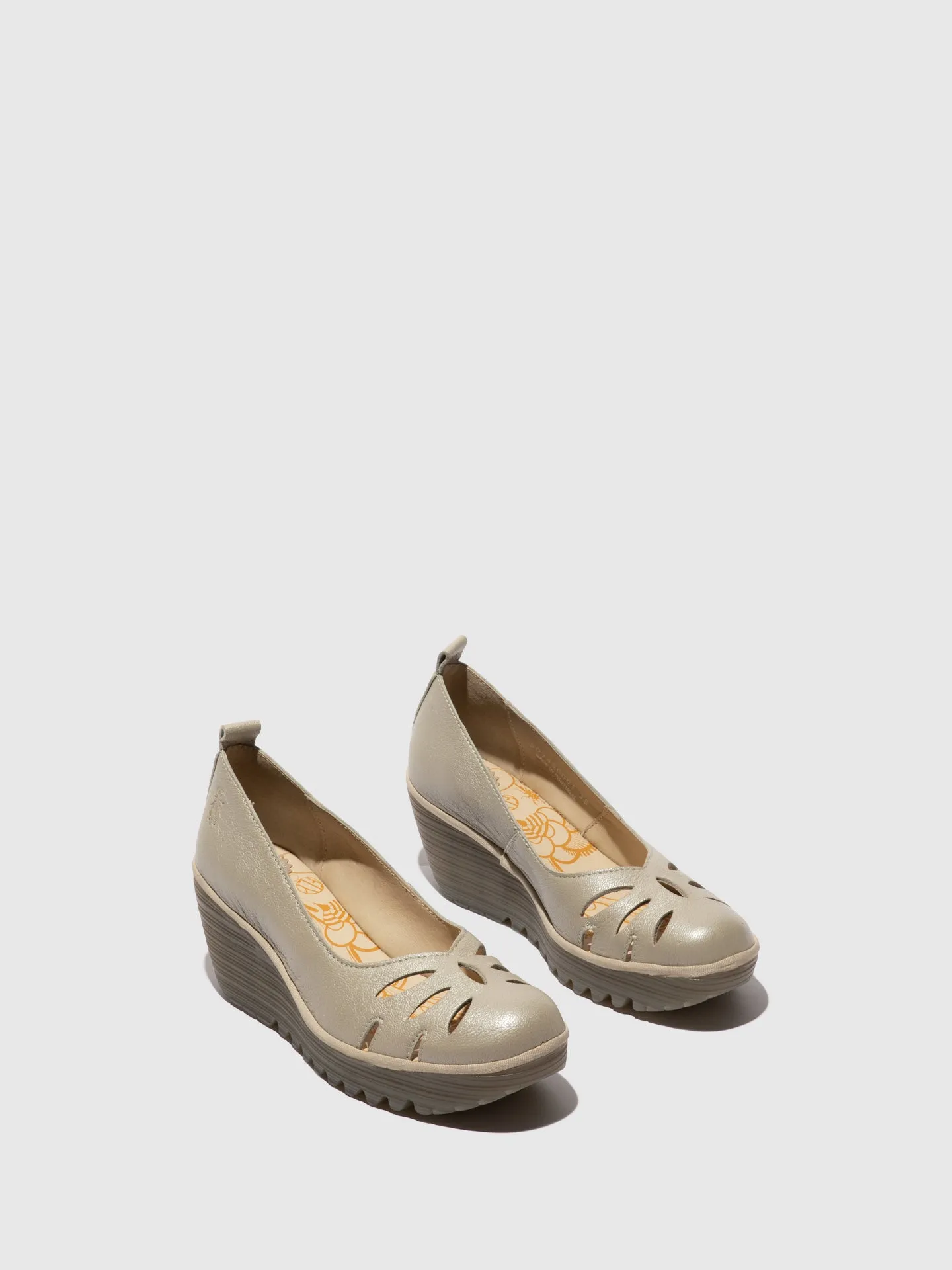 Slip-on Shoes YUBI480FLY SILVER
