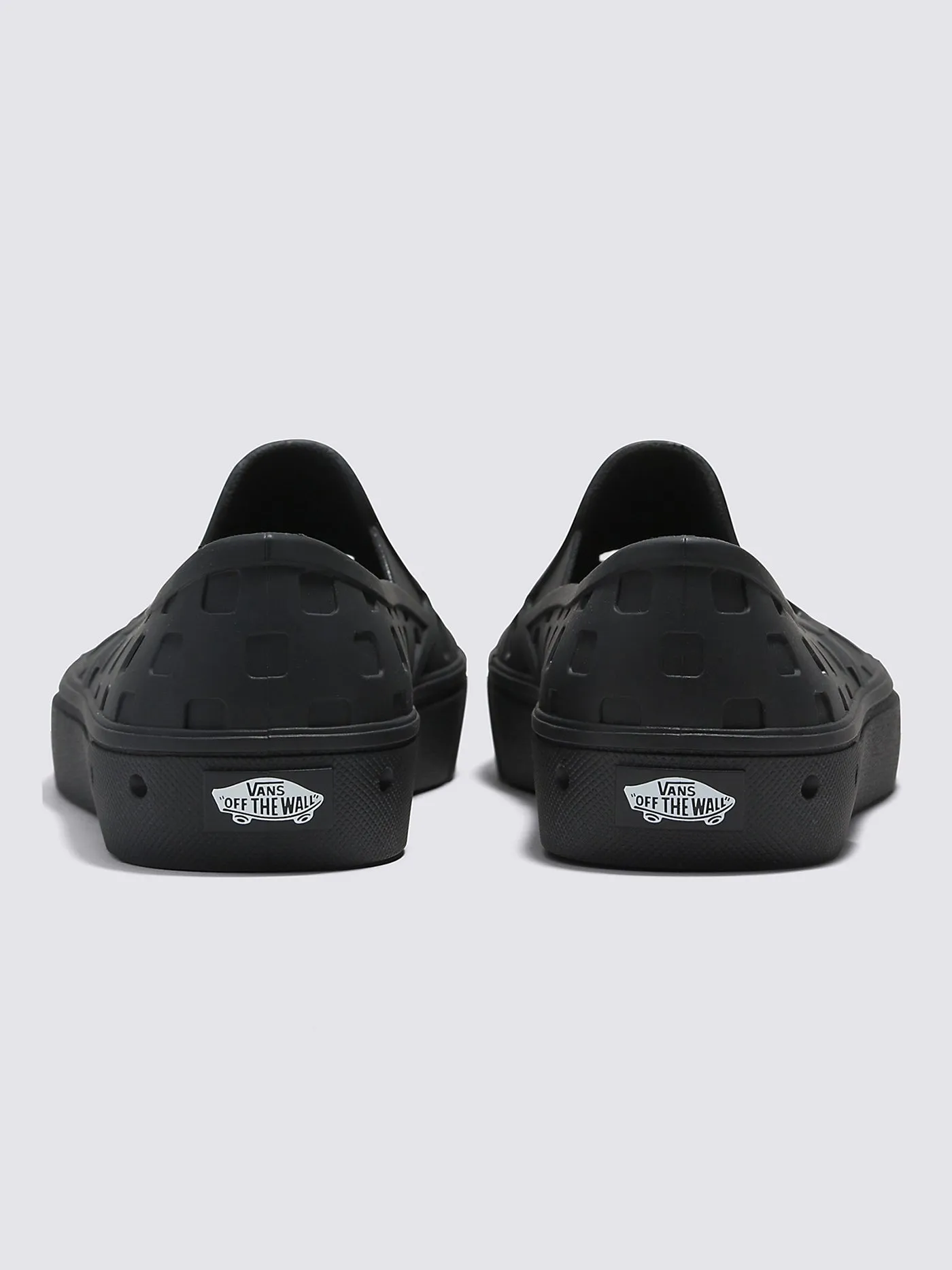 Slip-On Trek Black Shoes