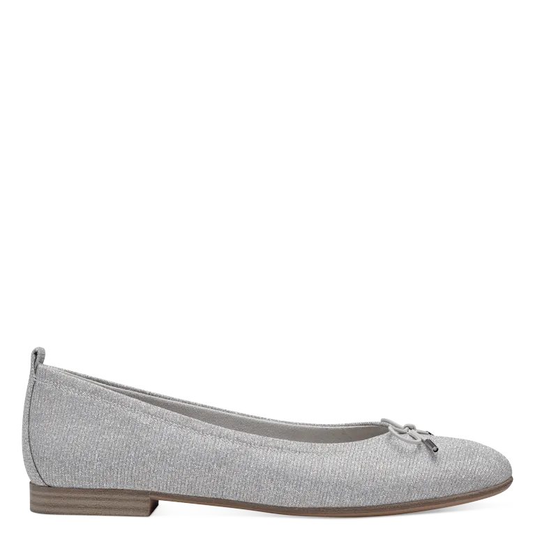 Tamaris Ladies Flat Pump With Bow