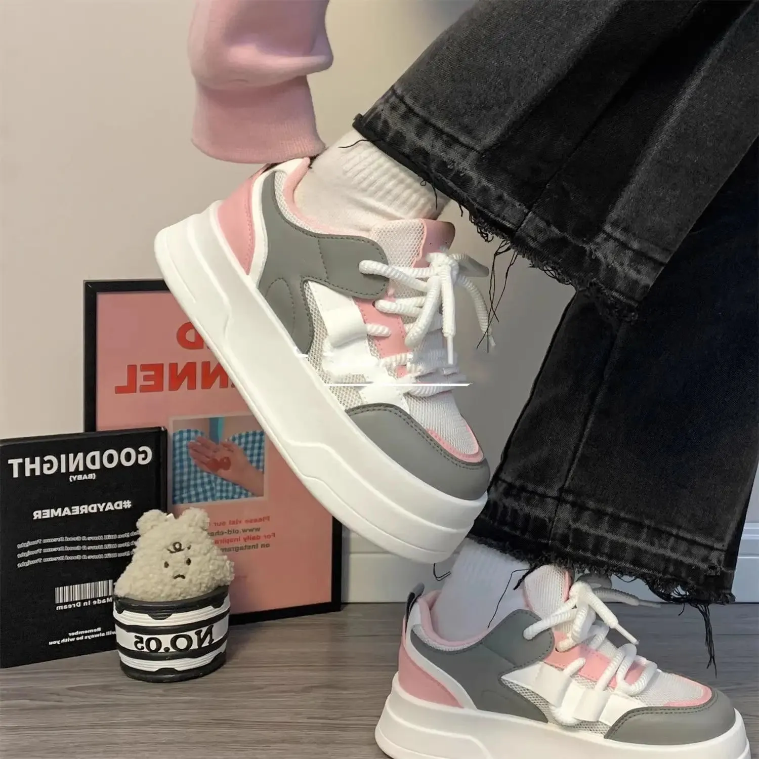TAVIMART  -  White Shoes Woman Platform Sneakers Sports Casual Breathable Summer 2024 Tennis Female Flats Vulcanize Korean Footwear
