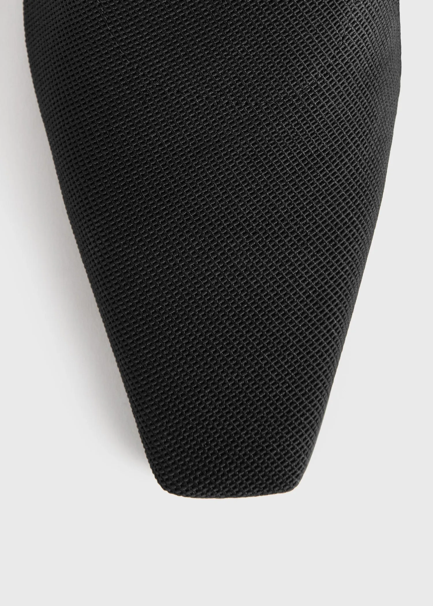 The Mid Heel Elastic Slingback black