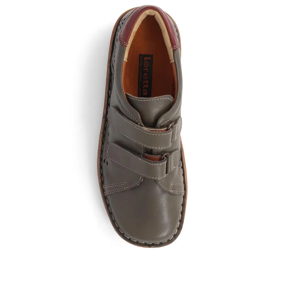 Touch-Fasten Leather Shoes  - HAK39025 / 325 540