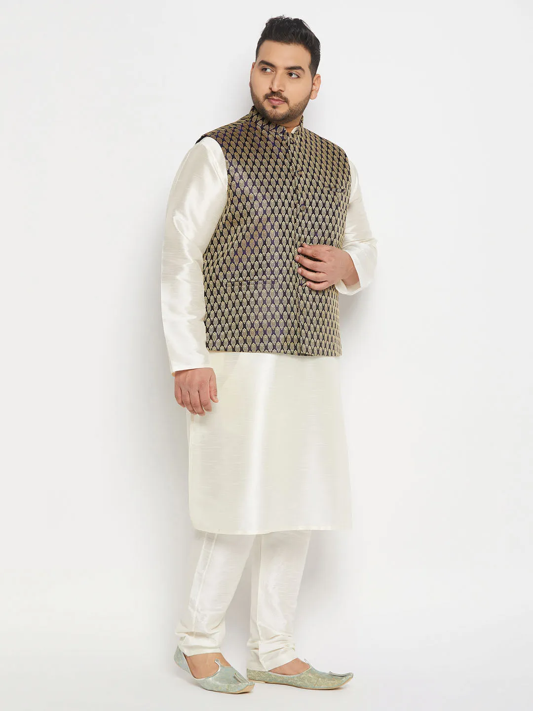 VASTRAMAY Blue Ethnic Jacket with Cream Kurta