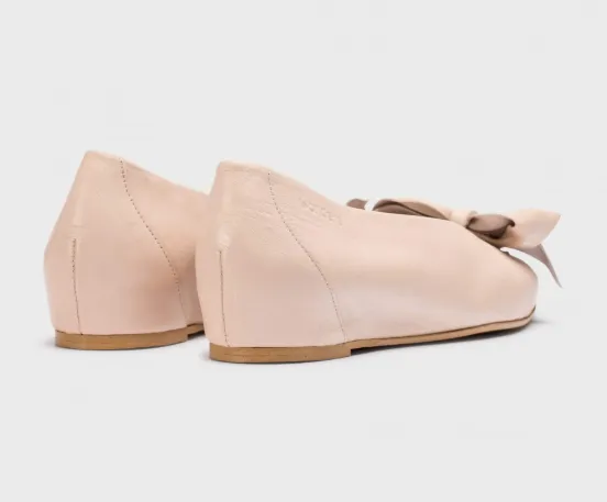 WONDERS A-3821 Nude Leather Wedge Ballet Flat with Bow